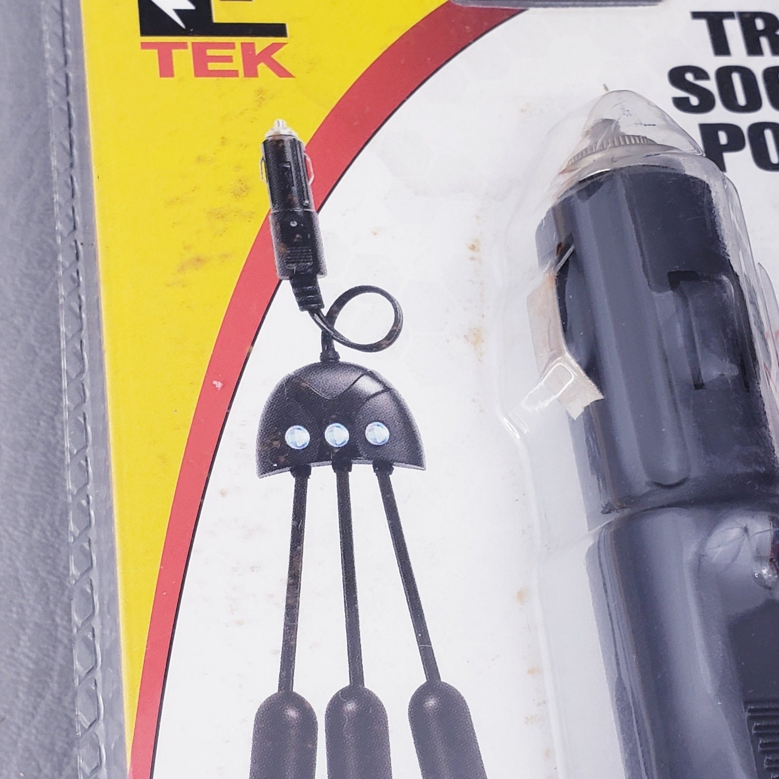 12 volts Triple Socket Power Pod, 3 individual led, Black