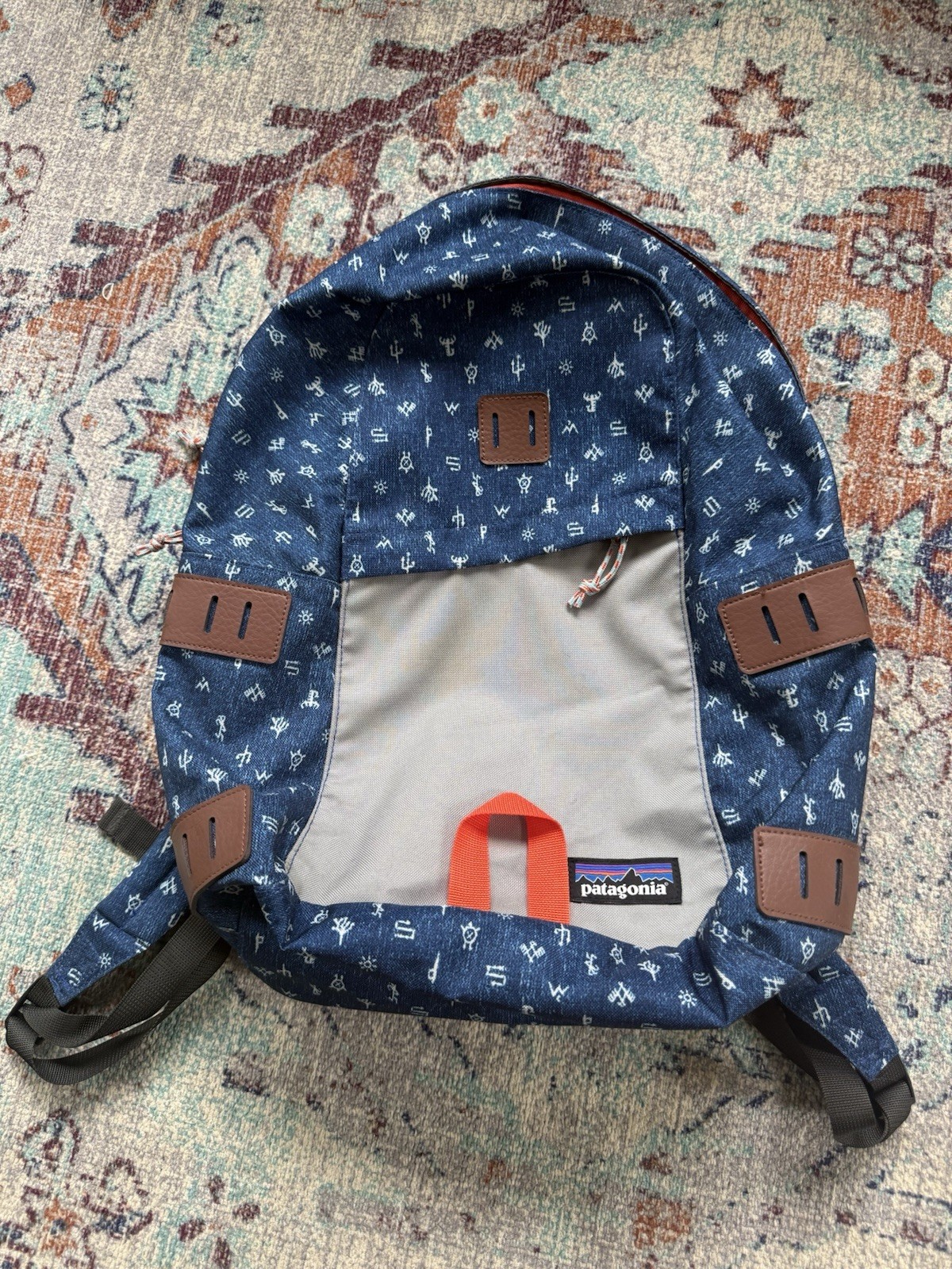 Iron Forge 20L Patagonia Backpack - Blue Aztec Pattern - Perfect For School