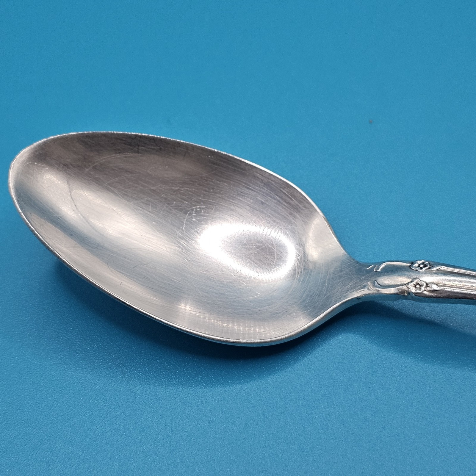 Set of 5 Oneida Community AFFECTION Flatware Teaspoons 6" Silverplate