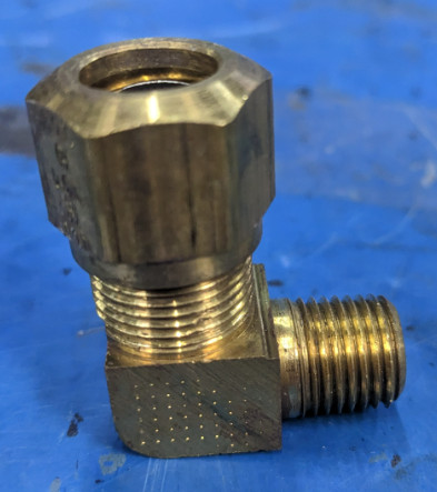Male Elbow 90 Deg 1/2” x 1/4-18 Air Brake DOT Compression Tube Fitting  269NTA84