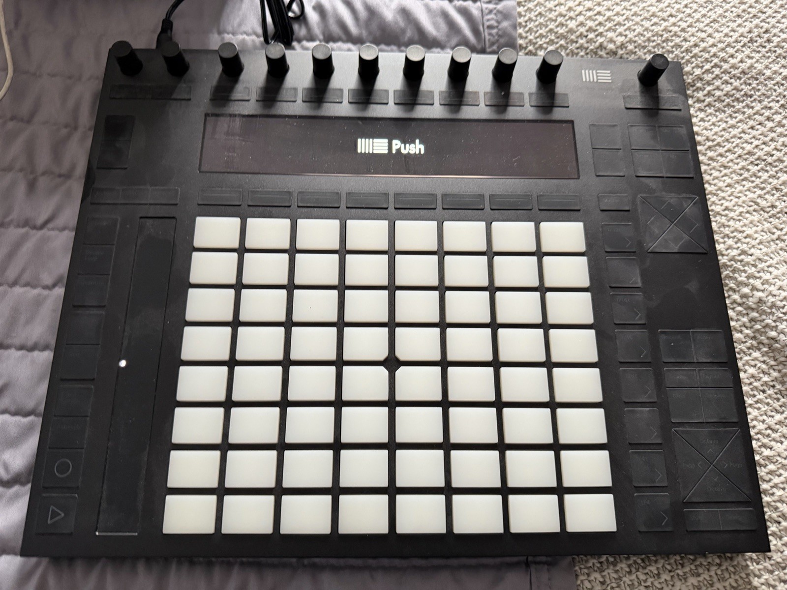 Ableton Push 2 MIDI Controller for Live / Studio -Excellent Condition