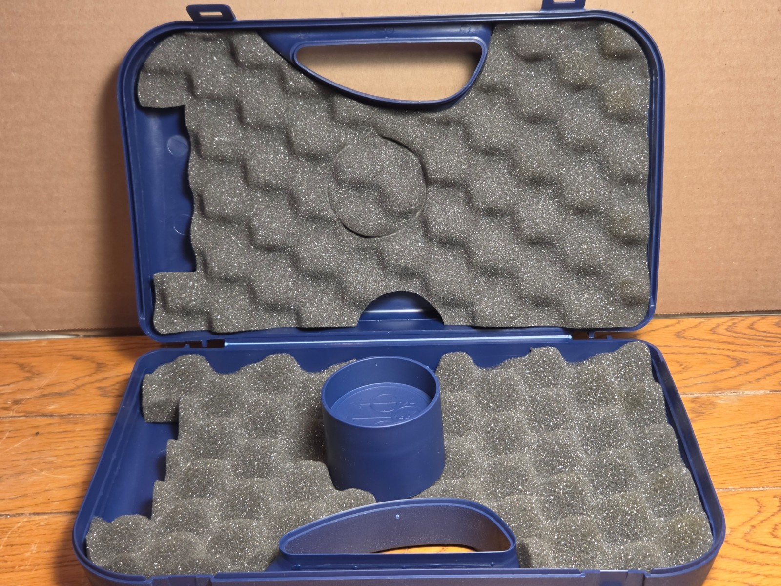 Original Beretta USA Blue Plastic Foam Case