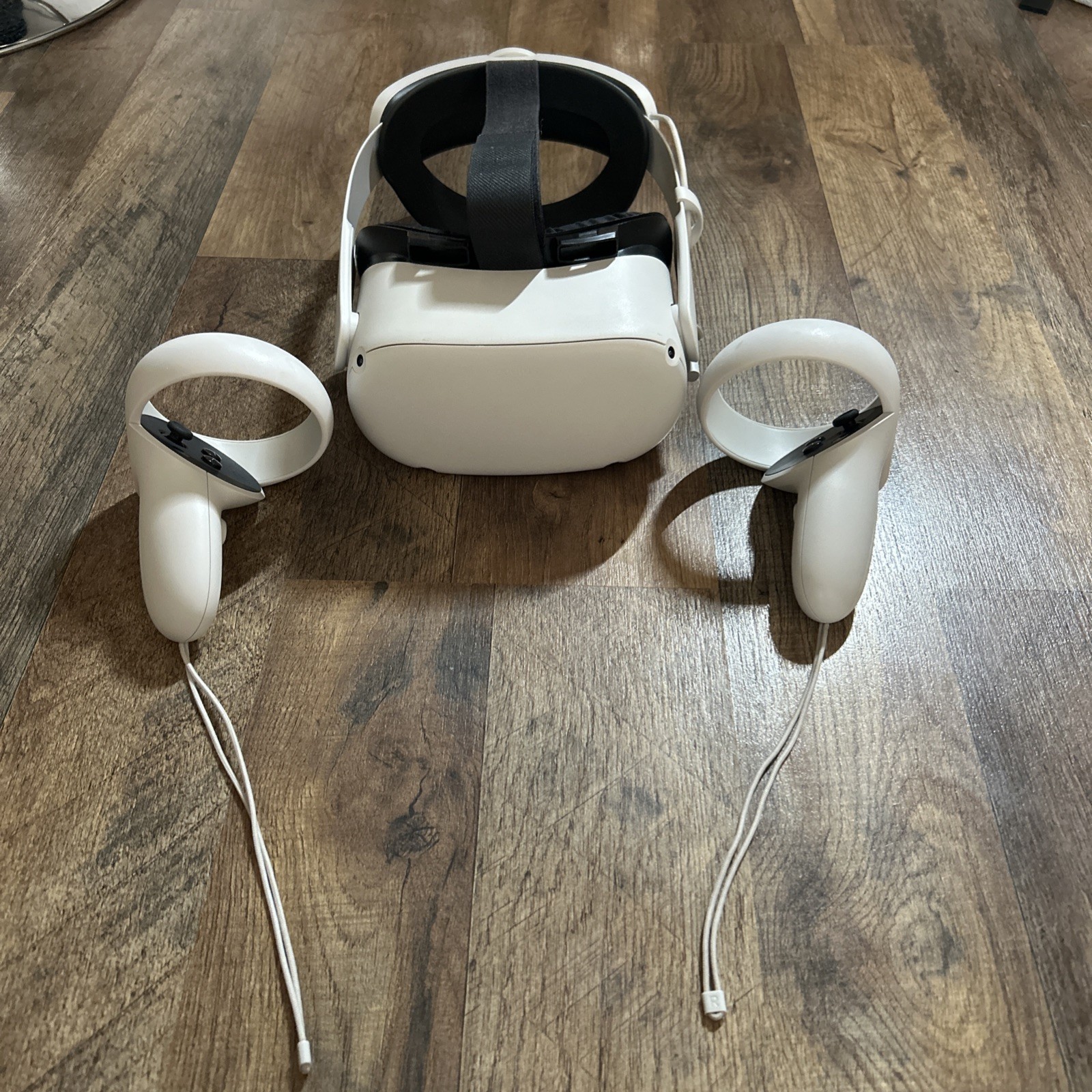Meta Quest 2 - 256GB Set w/ Controllers
