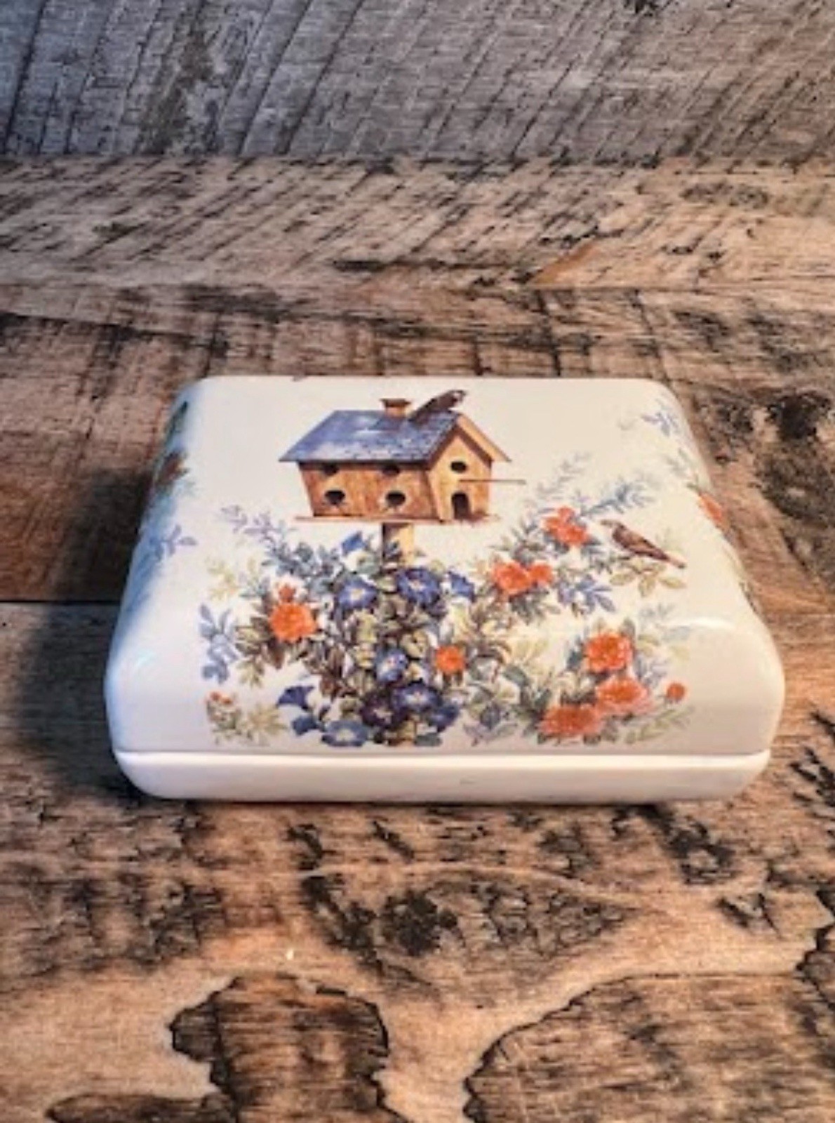 Vtg Day Spring Ceramic Trinket Box