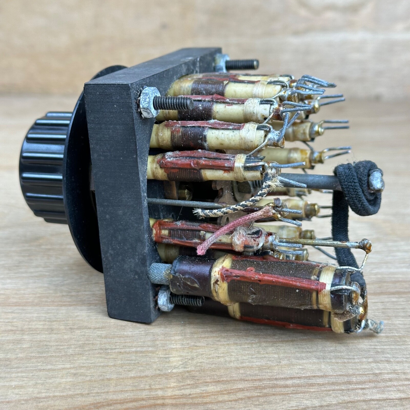 Antique Millivolts Turn Knob Dial Volts Bakelite Brass Selector Switch Unknown