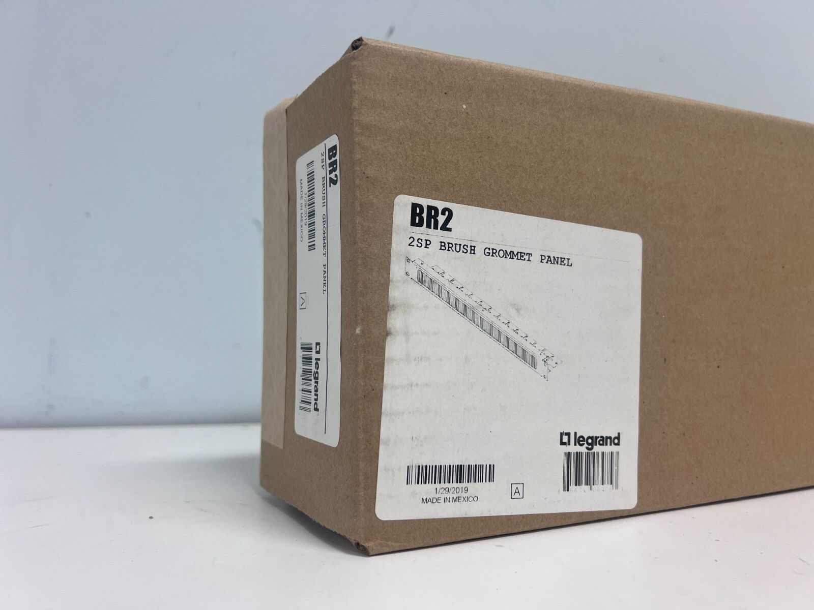 Middle Atlantic (BR2) - Brush Grommet Panel 2U AV Rack