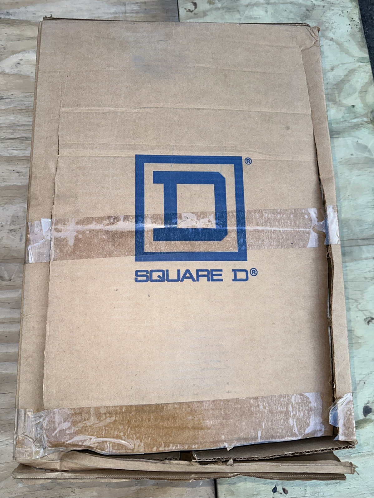 New Square D EZ Meter-Pak Bussed Extension 1200 A 240/120v 3 Phase 3R  EZM3EXT6