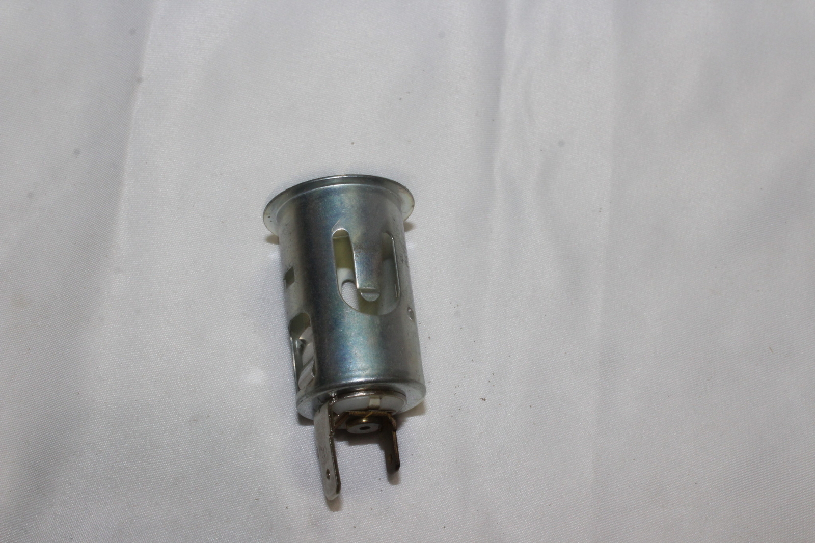 Cigarret lighter for BMW E-36 E-34 E-32 and Z3