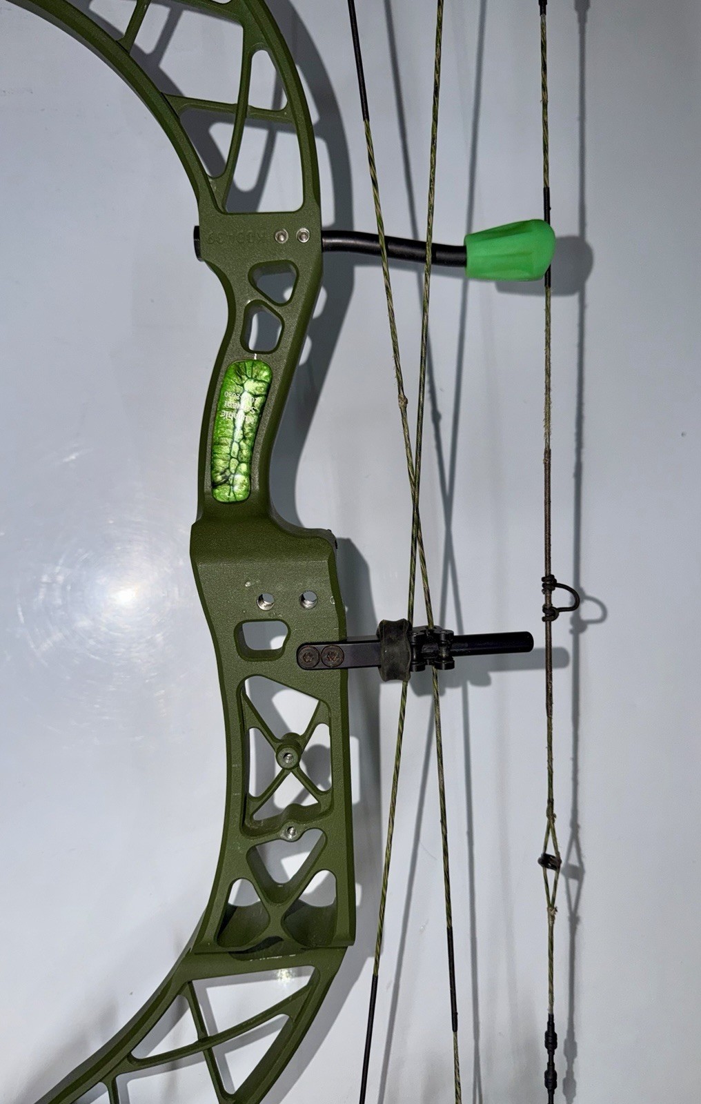Xpedition Mako X compound bow