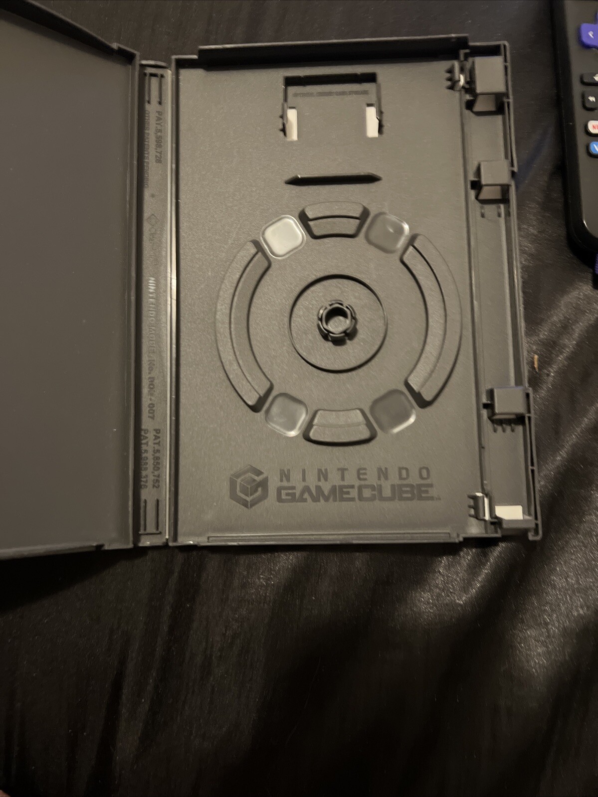 13 gamecube Case only