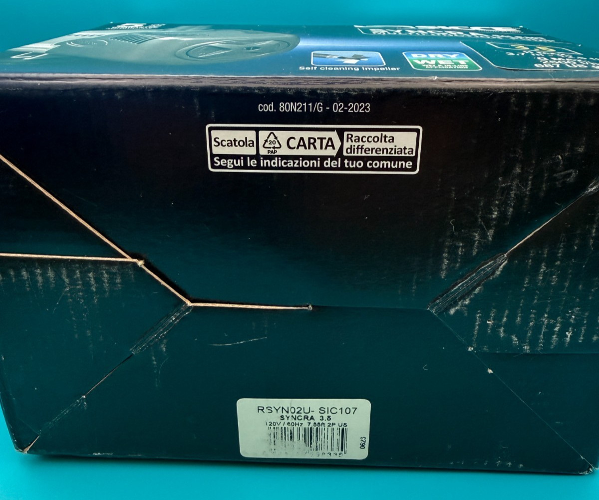Syncra Silent 3.5 Multifunction 687 GPH Submersible Water Pump | Italian Made 68