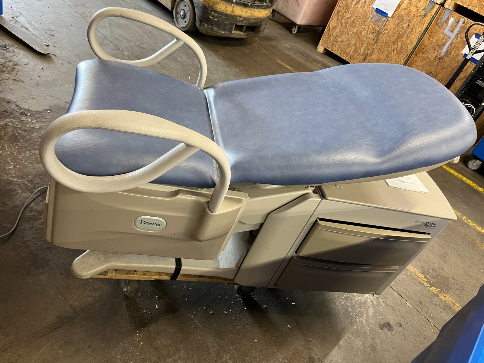 Brewer 6500 Access High-Low Exam Table w/Extension and Stirrups