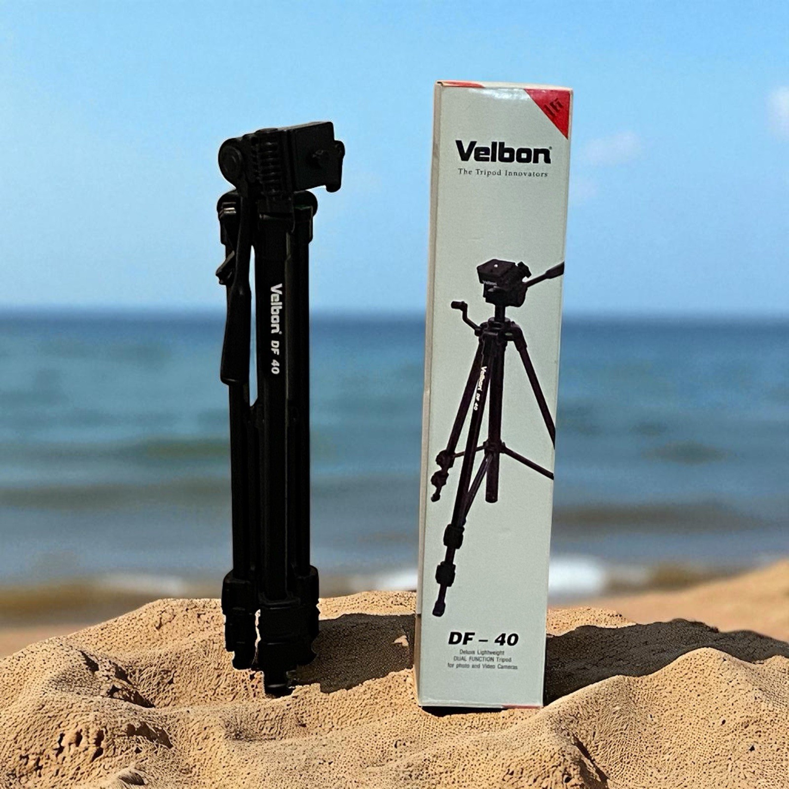 VELBON DF-40 TRIPOD Deluxe Lightweight Dual Function with Quick Release Plate