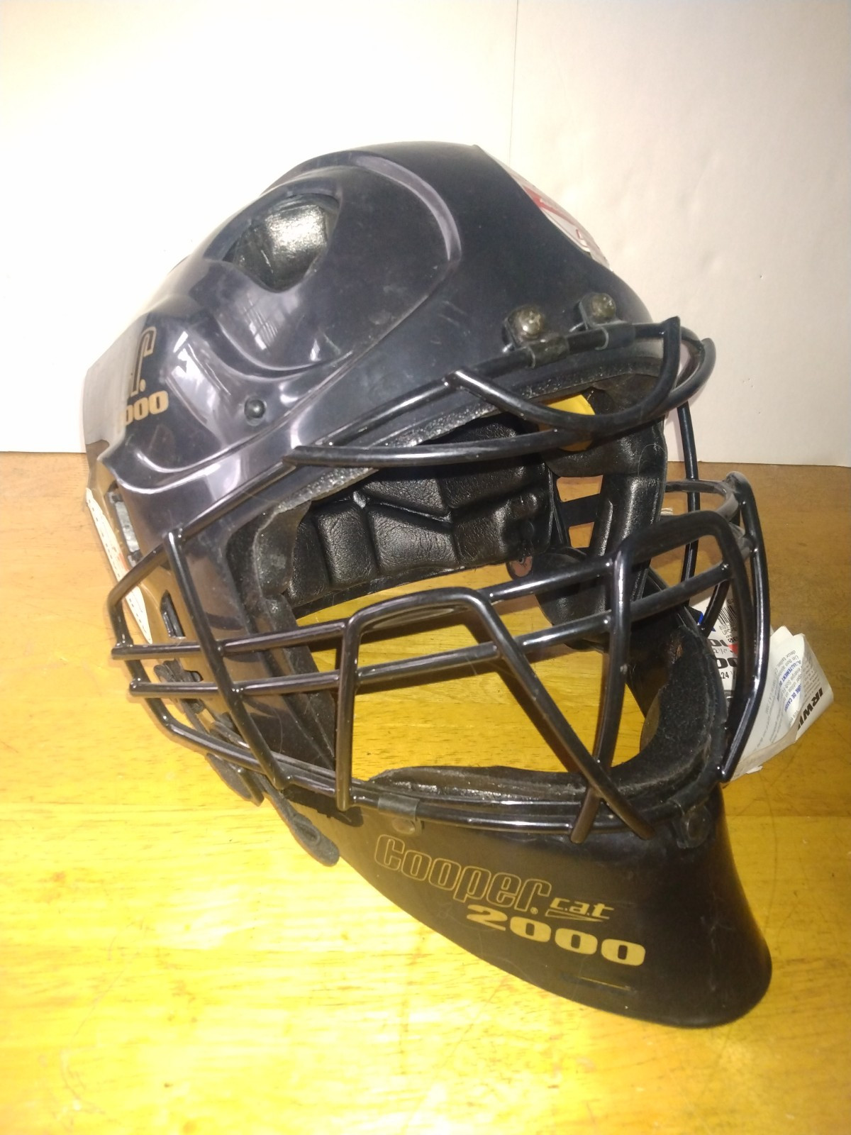 Cooper CAT 2000 Baseball Catchers Helmet Mask  C.A.T. 2000