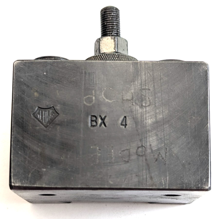 Aloris BX4 Quick Change Lathe Tool Holder