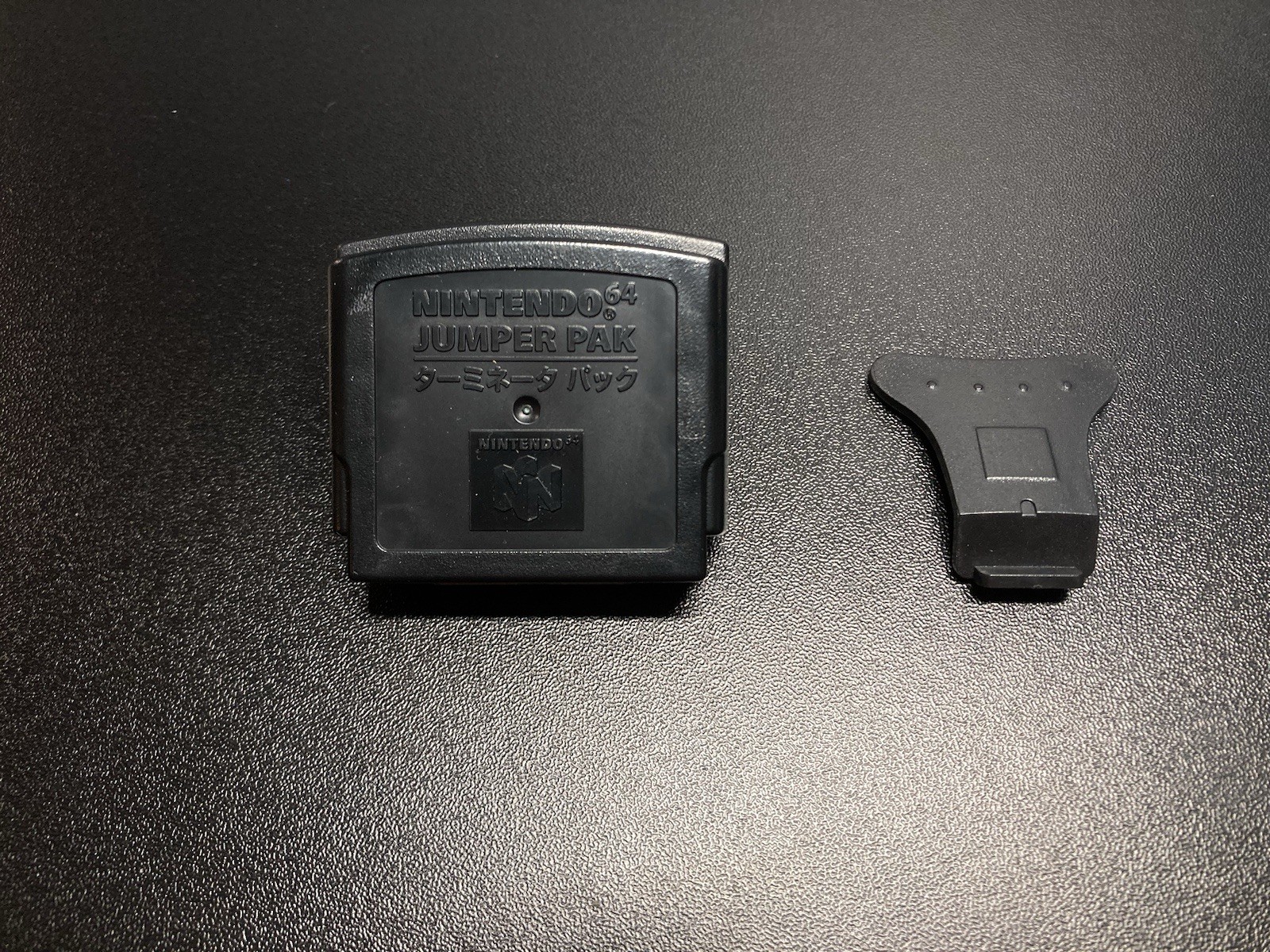 Nintendo 64 Jumper Pak Pack N64 Official OEM Genuine NUS-008 + Removal Tool