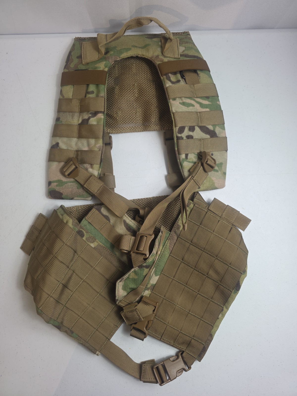 USGI GCS H-Harness Load Bearing Vest DF-LCS V2 OCP / Multicam Medium