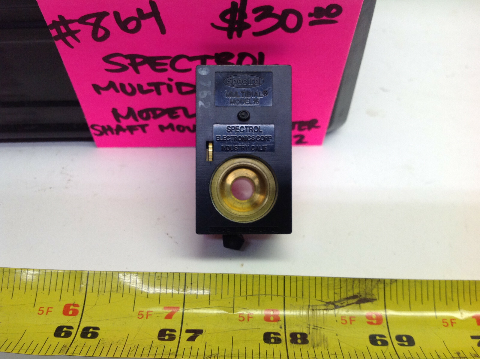Spectrol Multidial Model 15 Counter (#864-32)