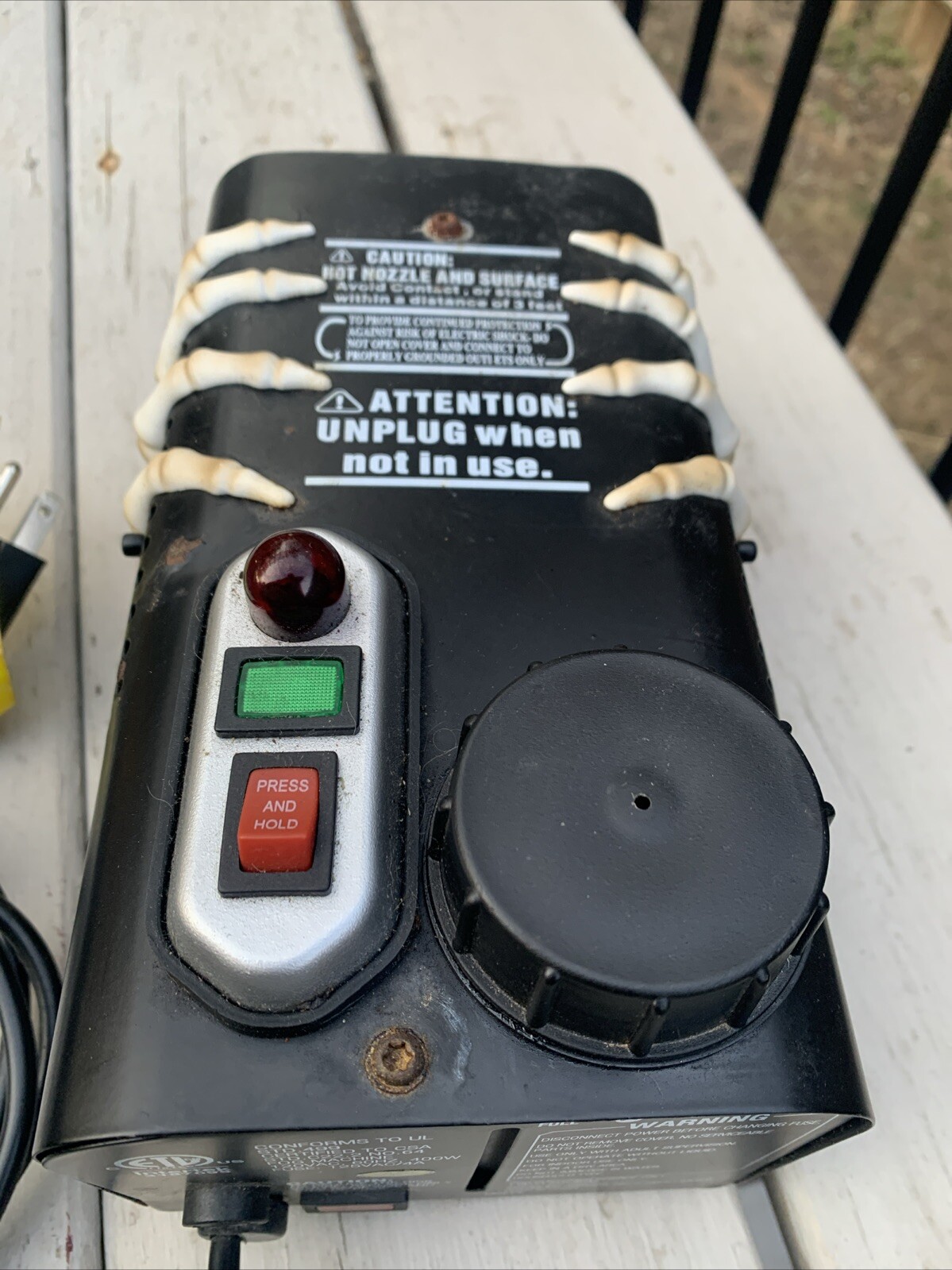 The Fog Machine INTERTEK Fogger Party Model 3187095