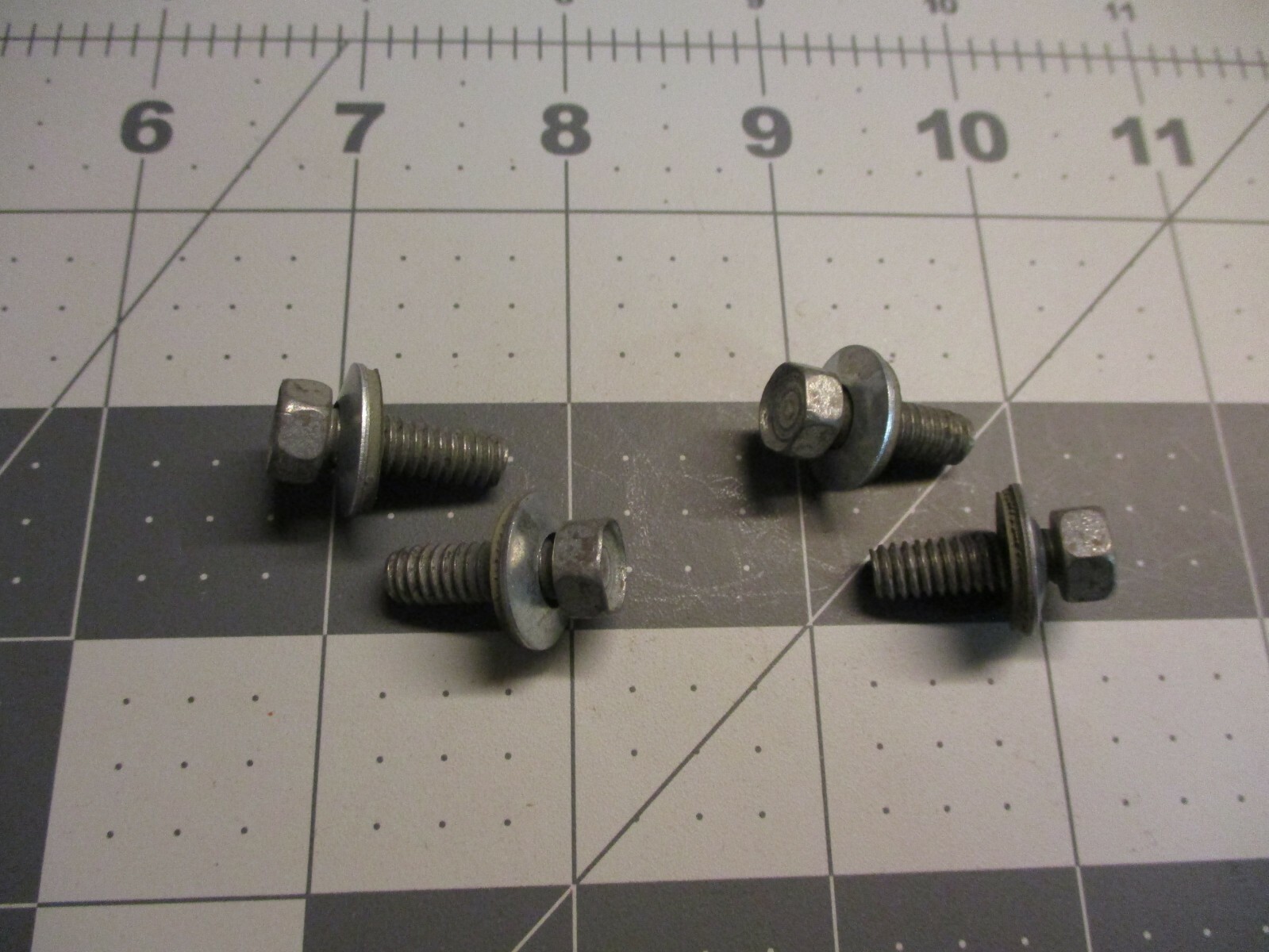 Case 163-16 (4) Screws 1/4"-20 x 3/4"