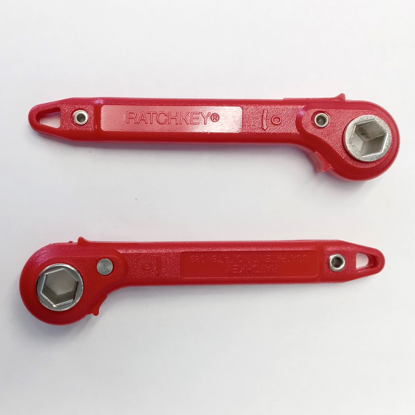 Battkey AK-3 5/16" Ratcheting Battery Terminal Remover  2pcs