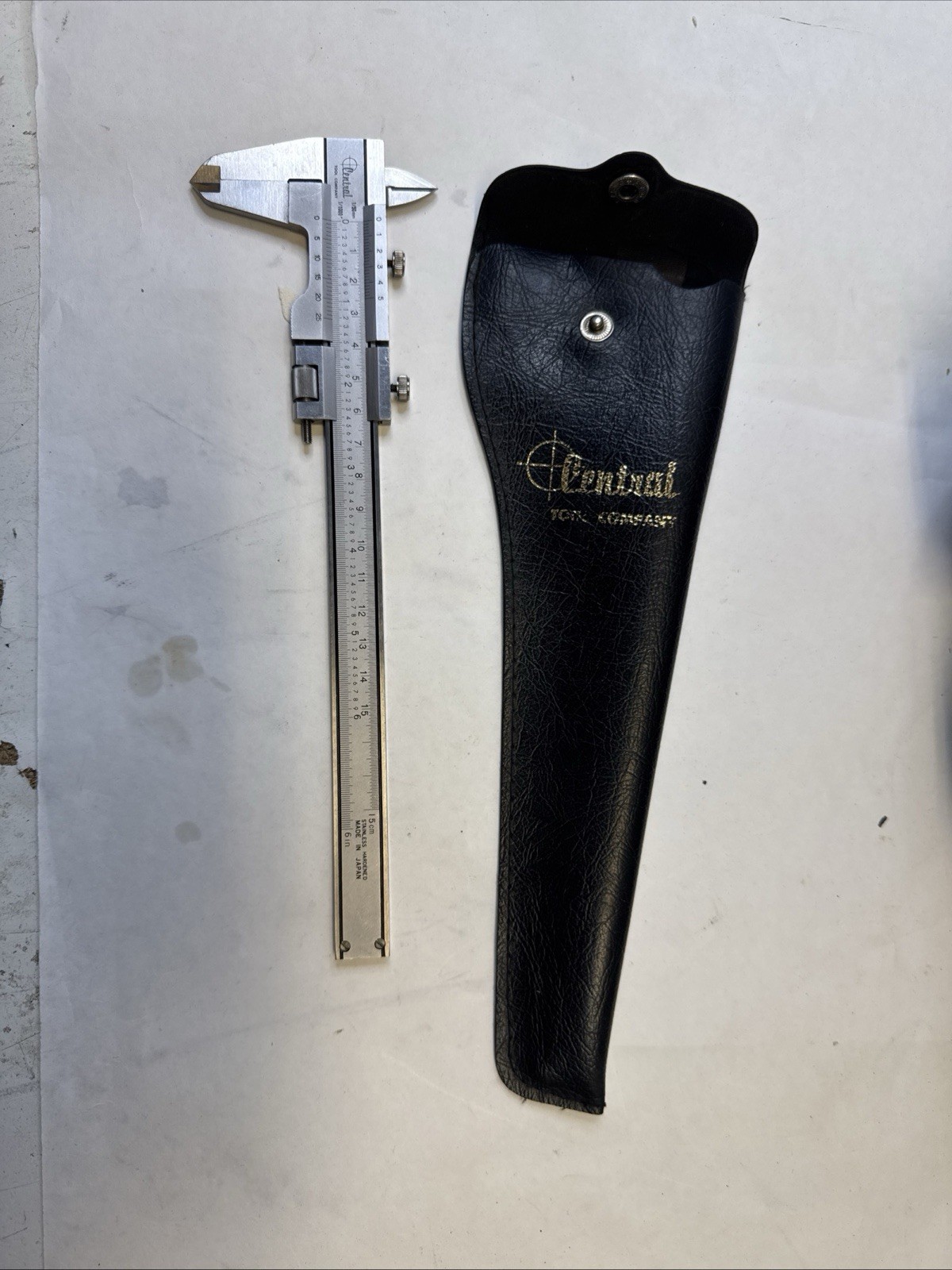 Central Tool Company Vernier Caliper with holster cover - 6"