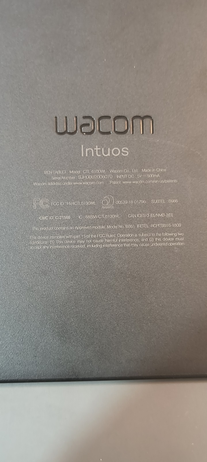 Wacom Intuos Graphics Drawing Tablet w/ Pen