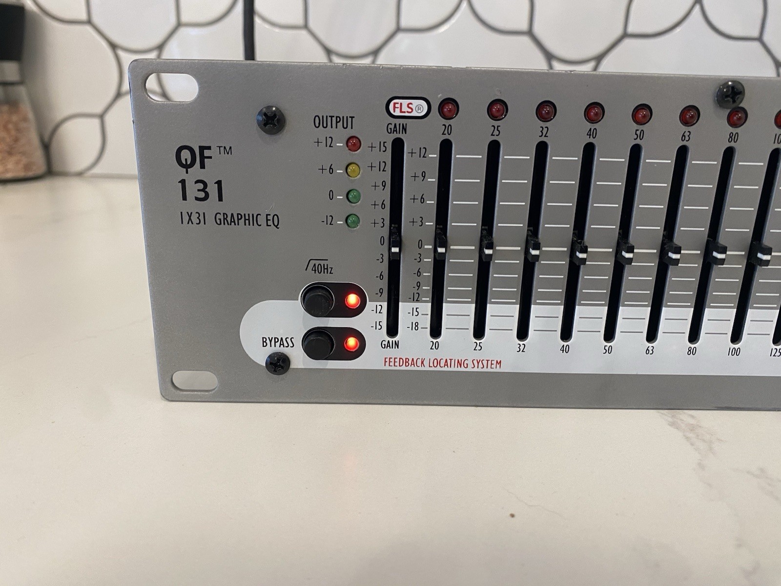 Peavey QF131 Graphic Equalizer w/Power Cord