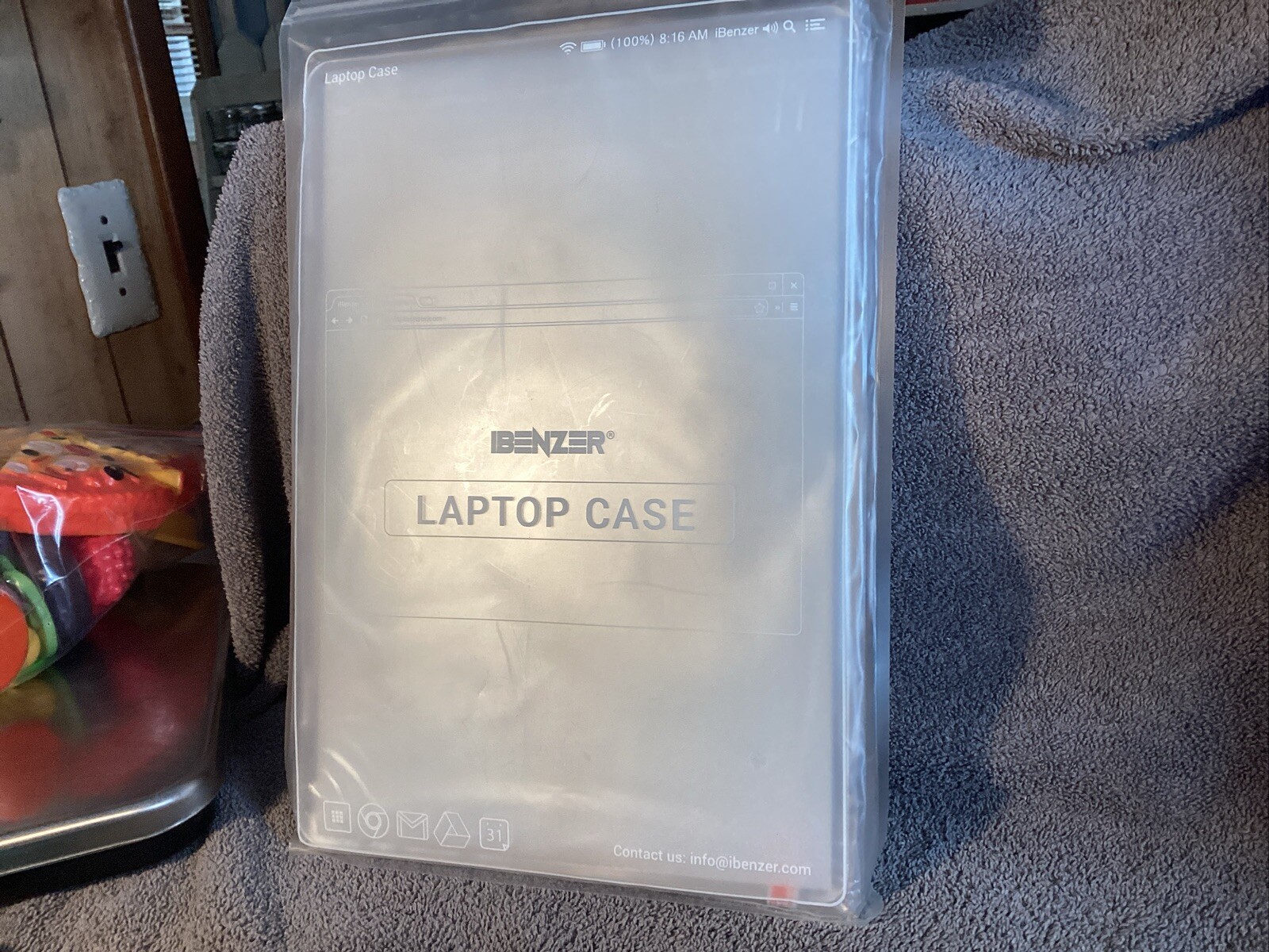 Benzer clear case cover for Macbook Air 13" with installation guide