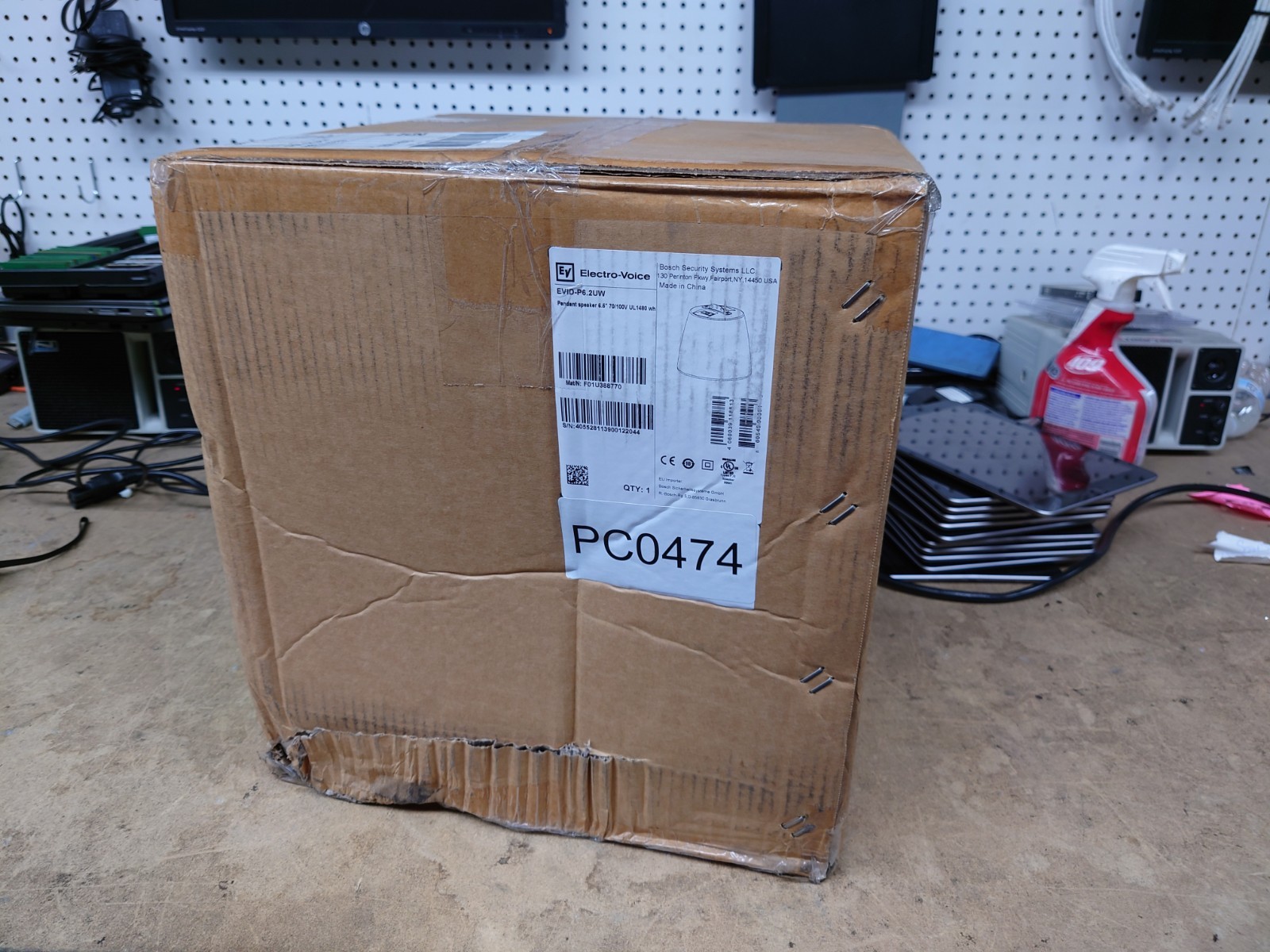NEW Bosch Electro-Voice EVID-P6.2UW 6.5" 87db 75W White Pendant Speaker