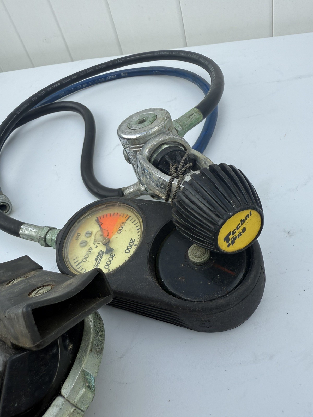 Vintage Techni-pro 1st stage YOKE and Primary Second Stage Regulator and SPG