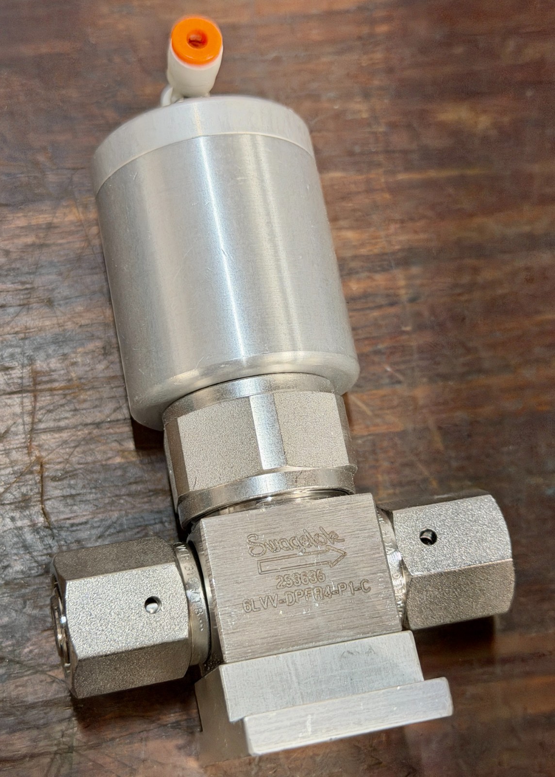 NUPRO Swagelok Valve 6LVV-DPFR4-P1-C.