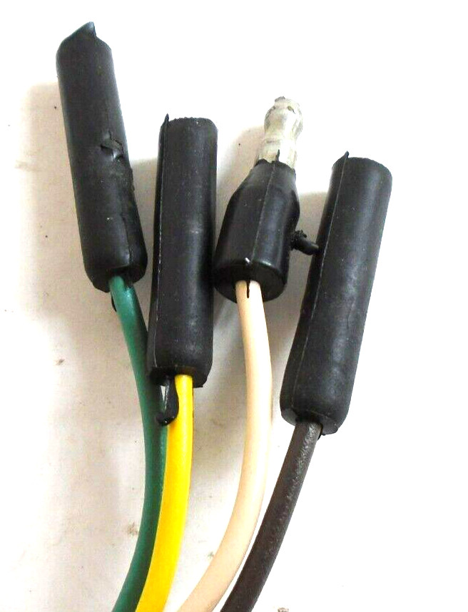 Universal 4-Way Trailer Wiring Adaptor WP1014