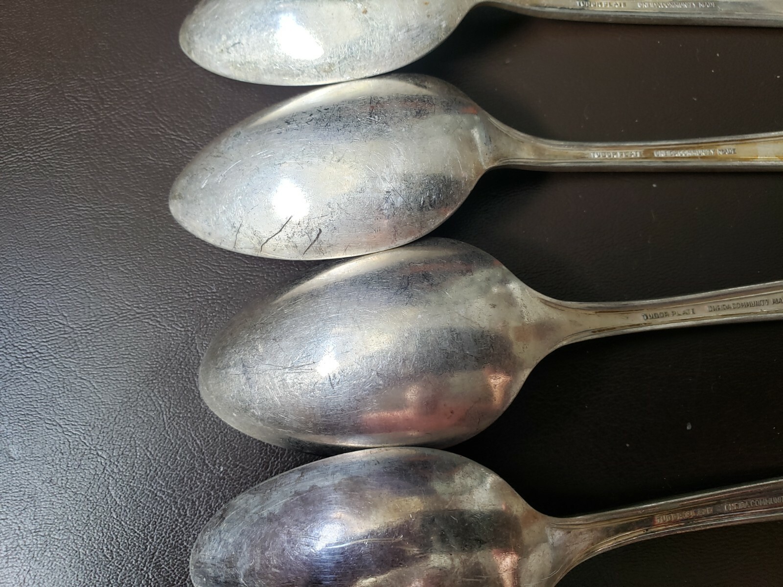 4 ANTIQUE VINTAGE COLLECTIBLE SOUP SPOONS 7.25" ONEIDA SILVER PLATE- TUDOR