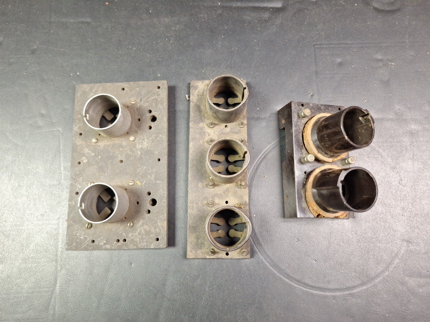 Vintage 1920s UV Tube Sockets – Trf Battery Set 01A Parts Tube Islands