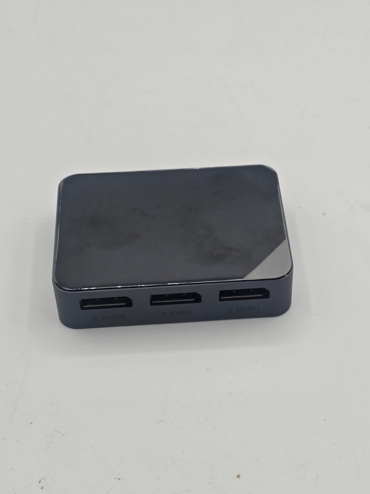 Arector Bi-Directional DisplayPort 1.4 Switcher