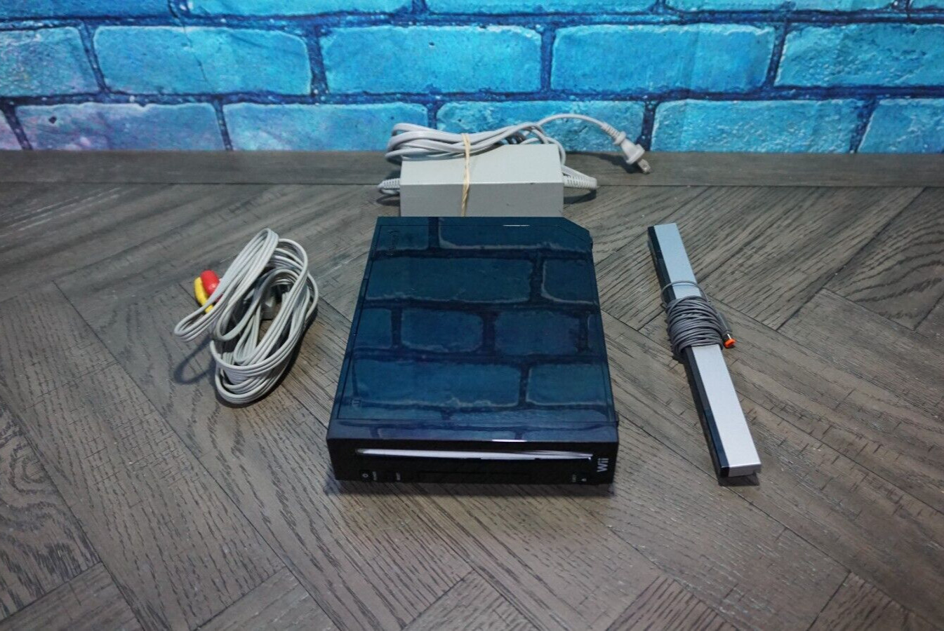 Black Nintendo Wii RVL-001 (USA) Console w/ Power Adapter, AV Wire, & Sensor Bar