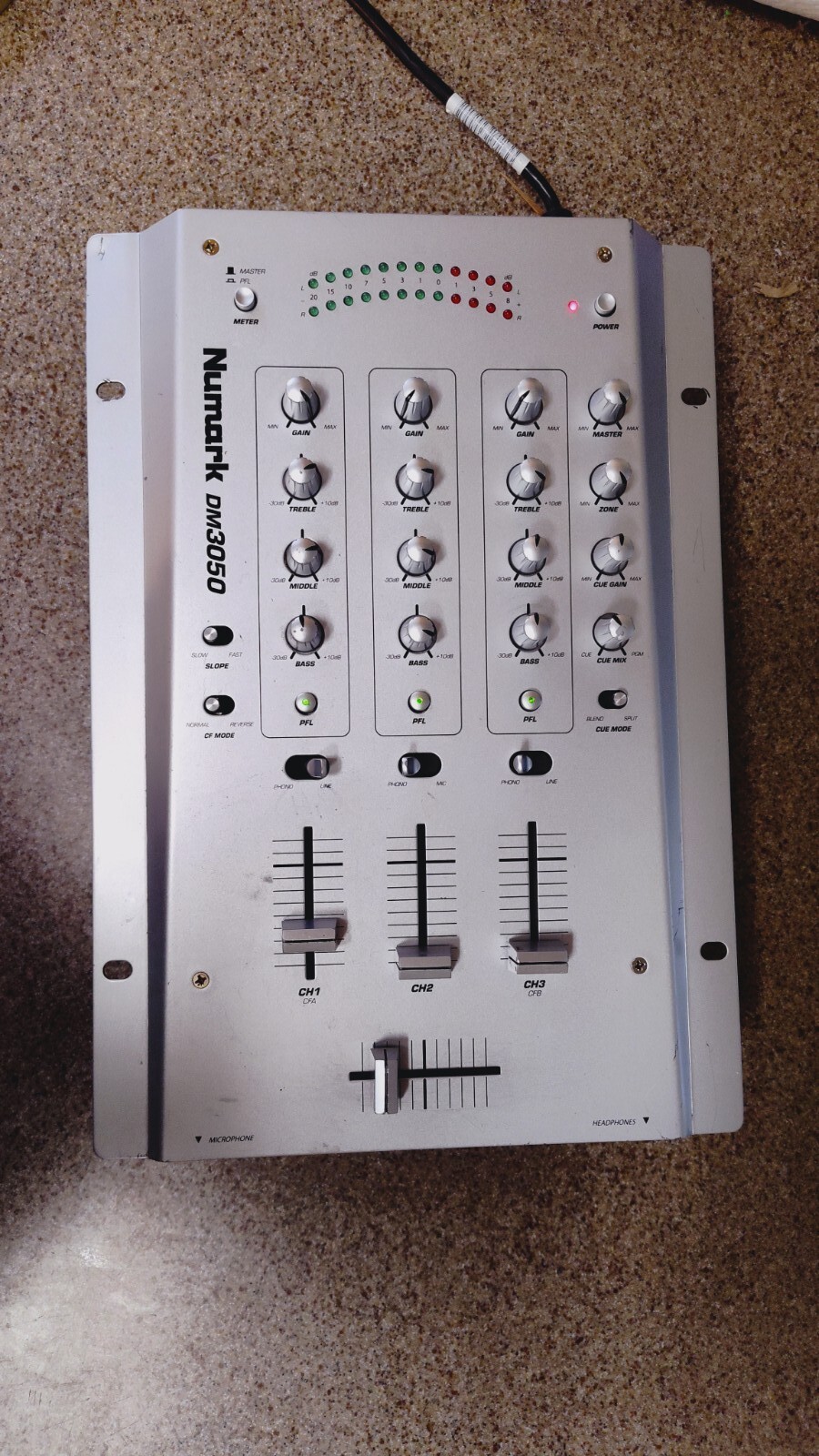Numark DM3050 3 Channel 10 DJ Mixer