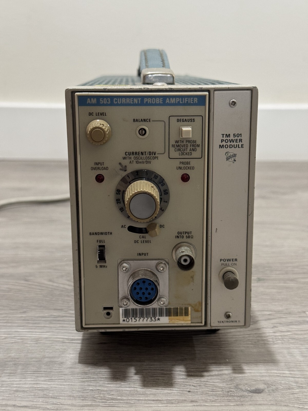 Tektronix TM501 Power Module Mainframe w/AM503 Current Probe Amplifier