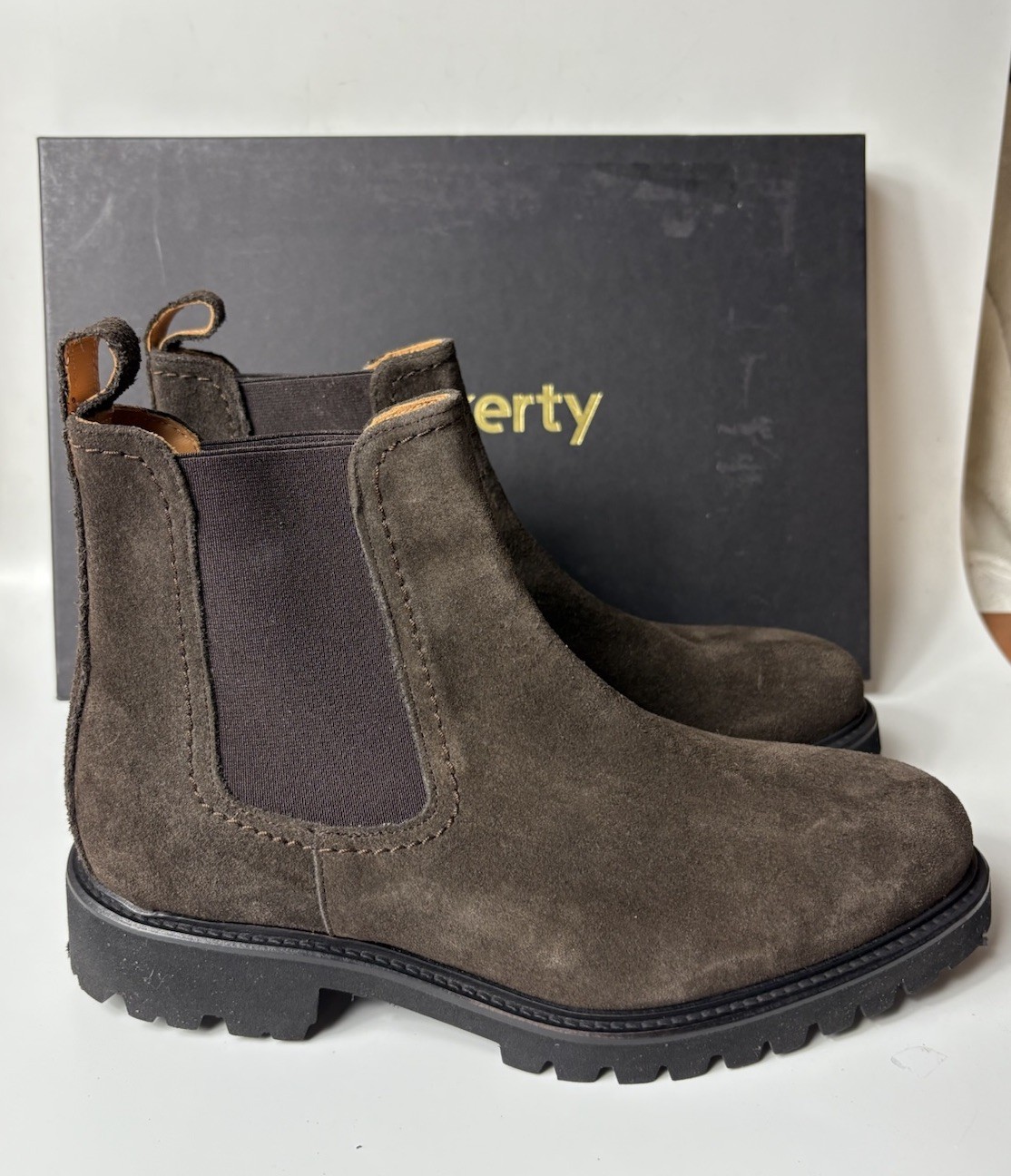 Hockerty Spain Mens Brown Suede Pull On Dress Casual Ankle Boots Sz 38 NWB