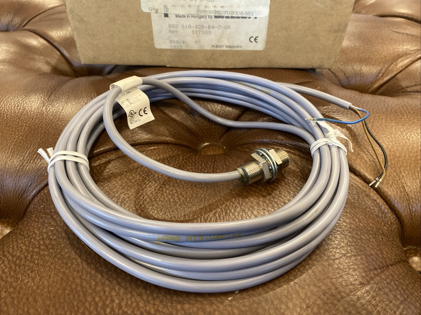 NEW Balluff 117103 Inductive Proximity Sensor BES-516-208-BO-E-05 FAST SHIPPING