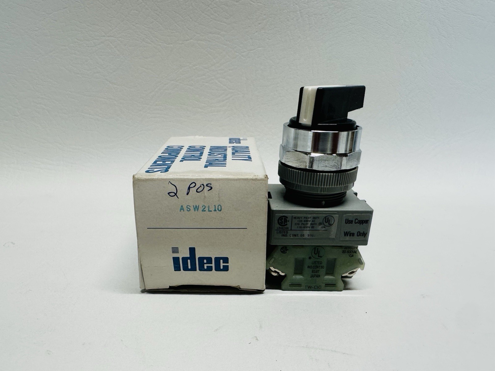 NEW IDEC ASW2L10 Selector Switch