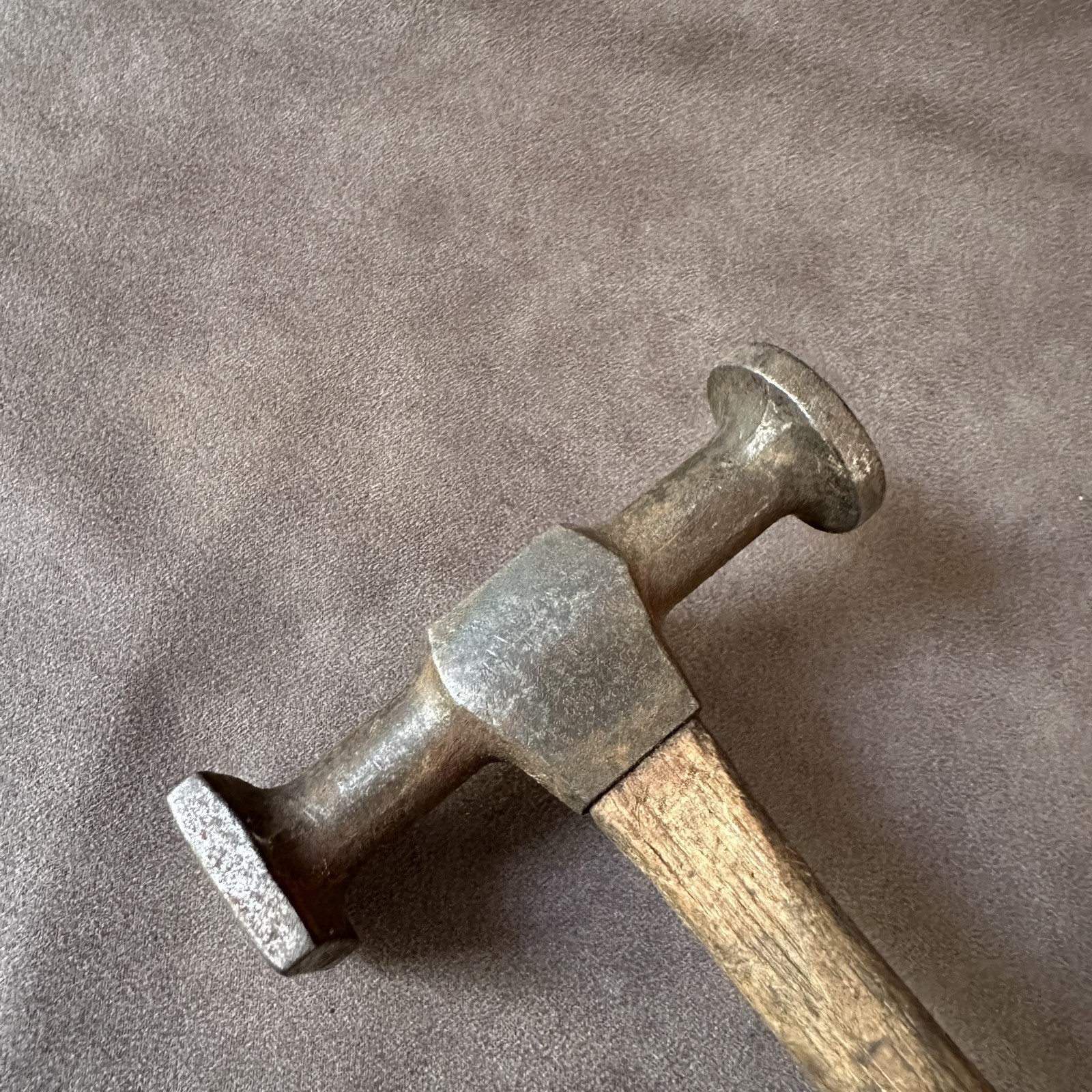 VINTAGE STANLEY AUTO BODY REPAIR PANEL BEATING SHRINKING HAMMER HAND TOOL