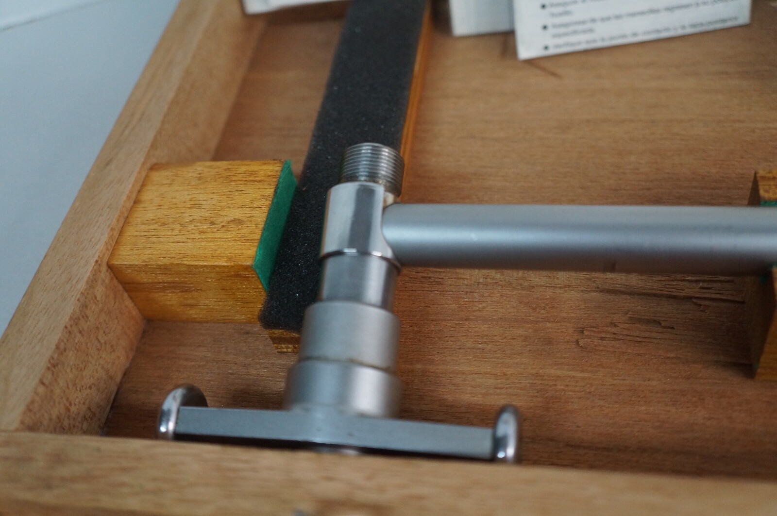 Mitutoyo 511-307 Micrometer head bore gage, 6" -10" Range