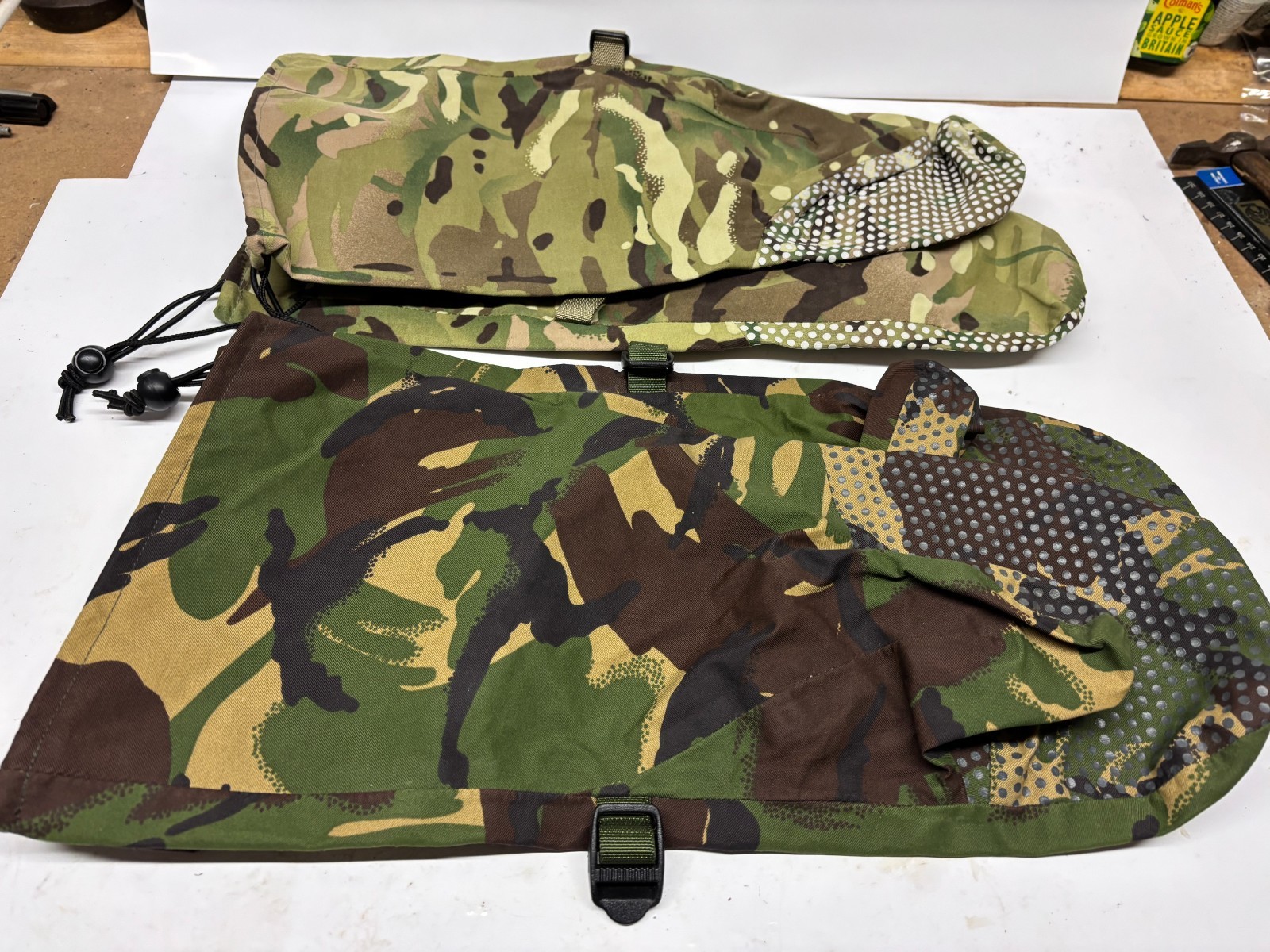 2 PAIRS OF BRITISH ARMY MITTENS LARGE SIZE