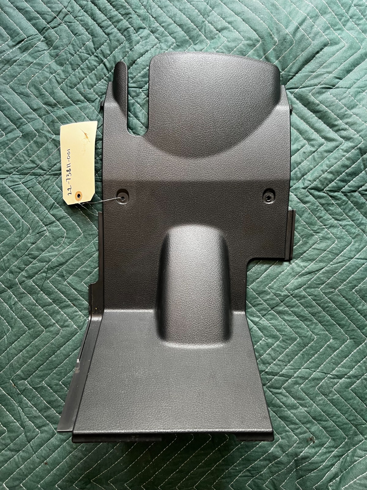 2018-2024 FREIGHTLINER CASCADIA STEERING COLUMN COVER TRIM 22-73811-001 OEM