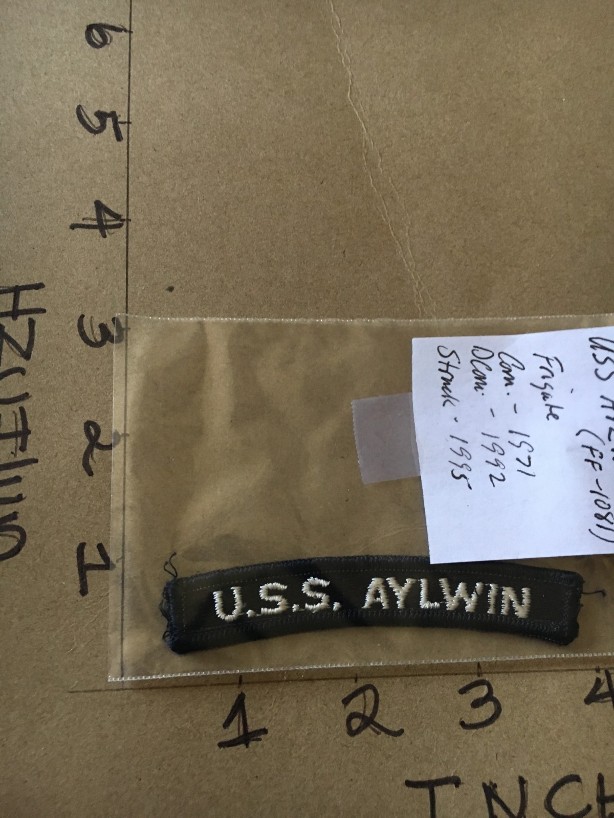 US NAVY SHOULDER STRIP TAB *** rocker *** Patch USS Aylwin