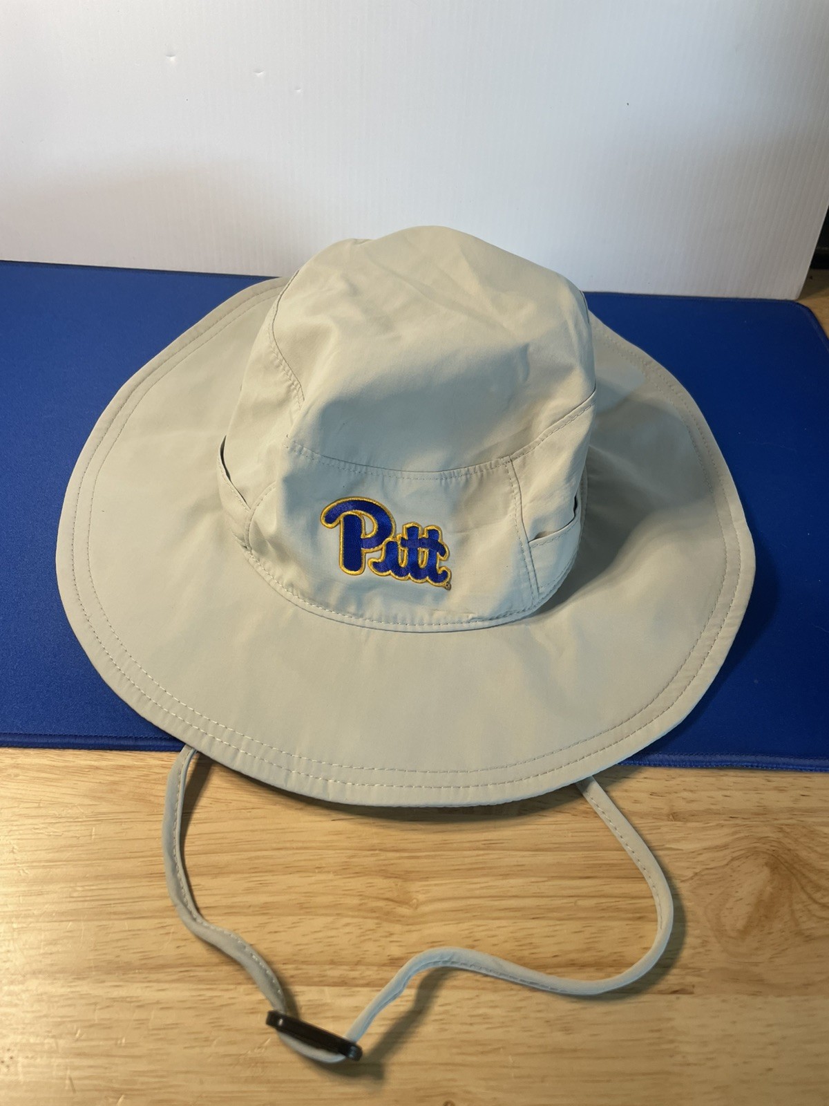 Pitt Panthers Bucket Hat Fishing Wide Brim String NCAA Pittsburgh Football NEW