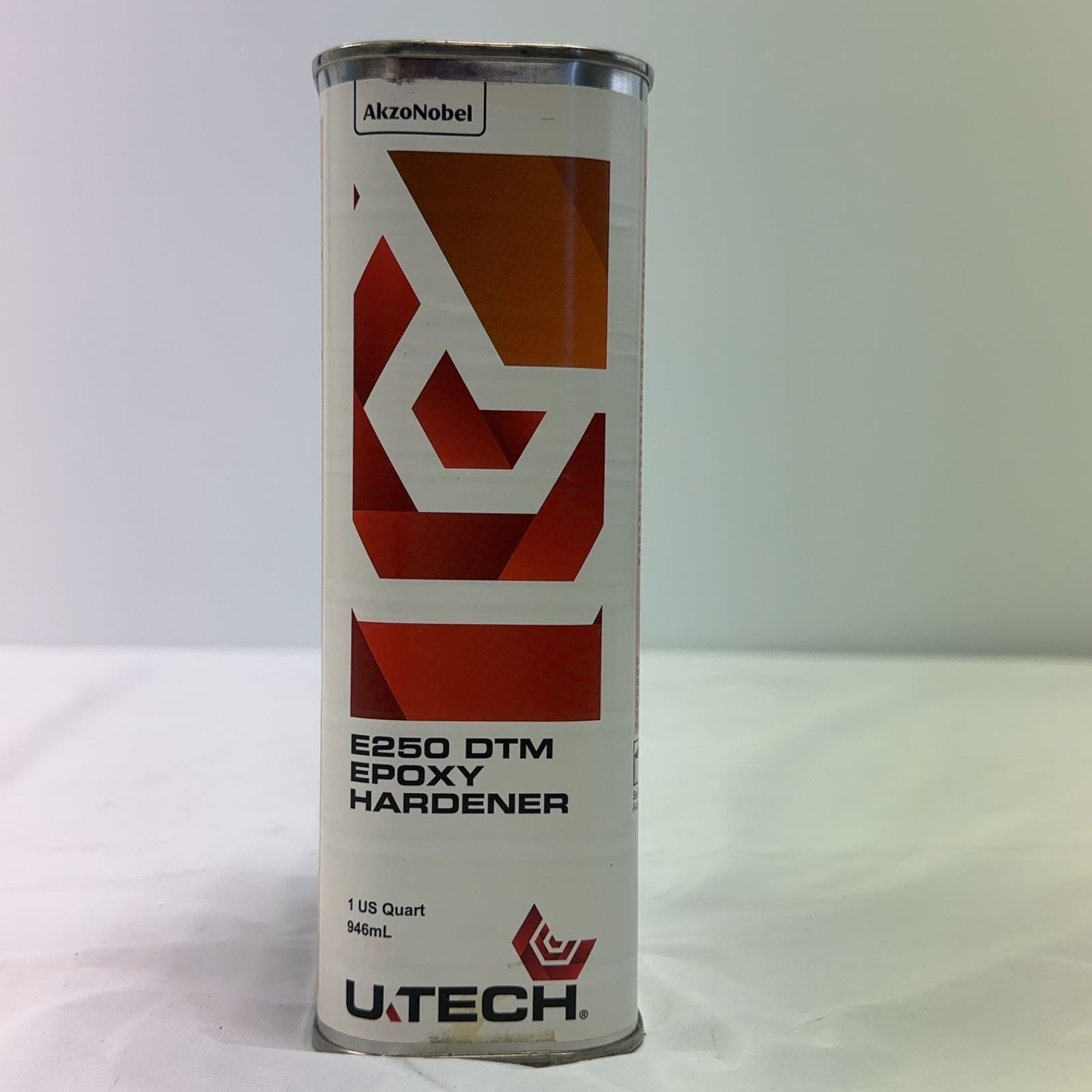 AkzoNobel 531295 U-Tech E250 DTM Epoxy Hardener 1 Quart