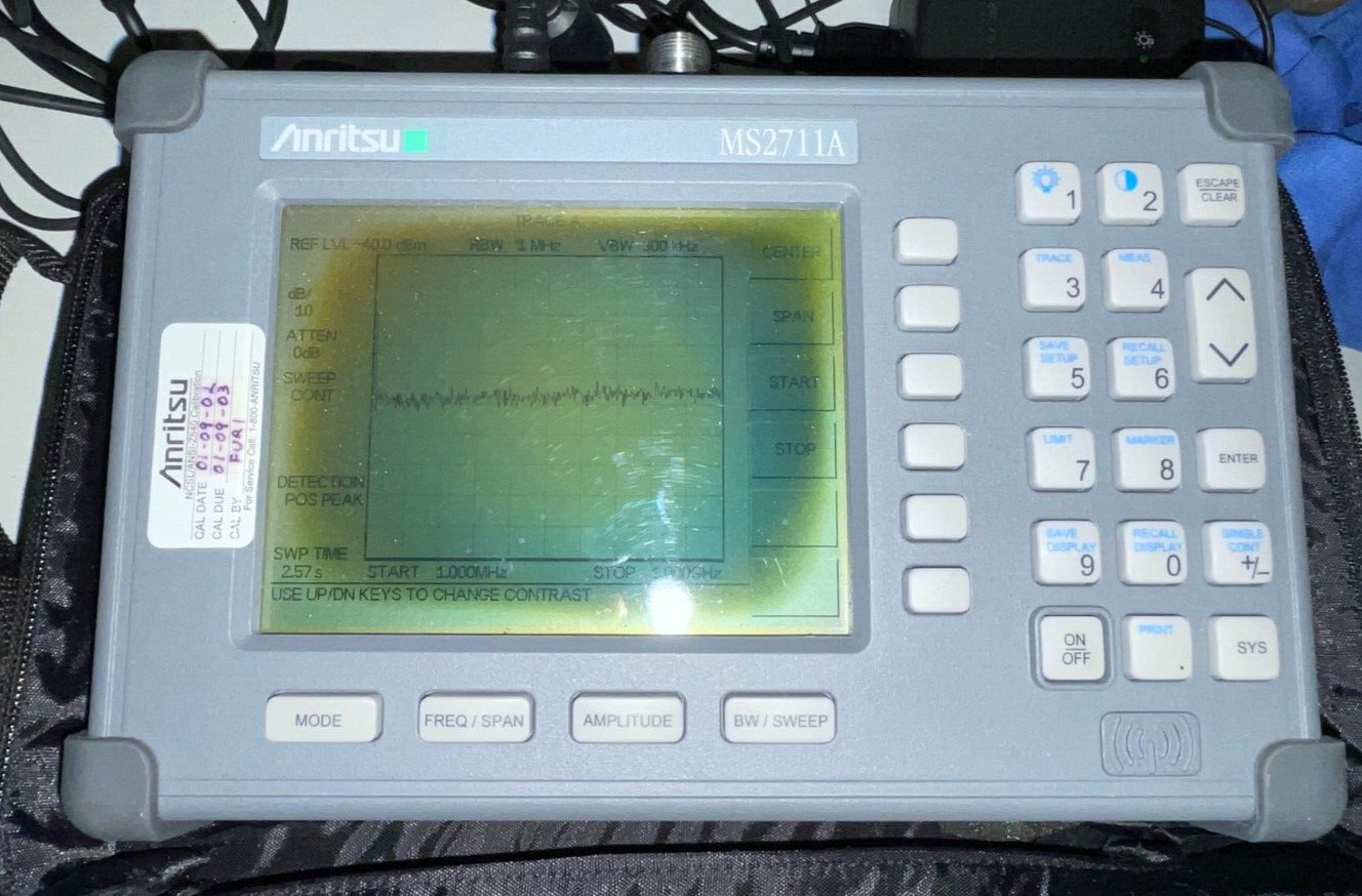 Anritsu MS2711A Hand Held Spectrum Analyzer